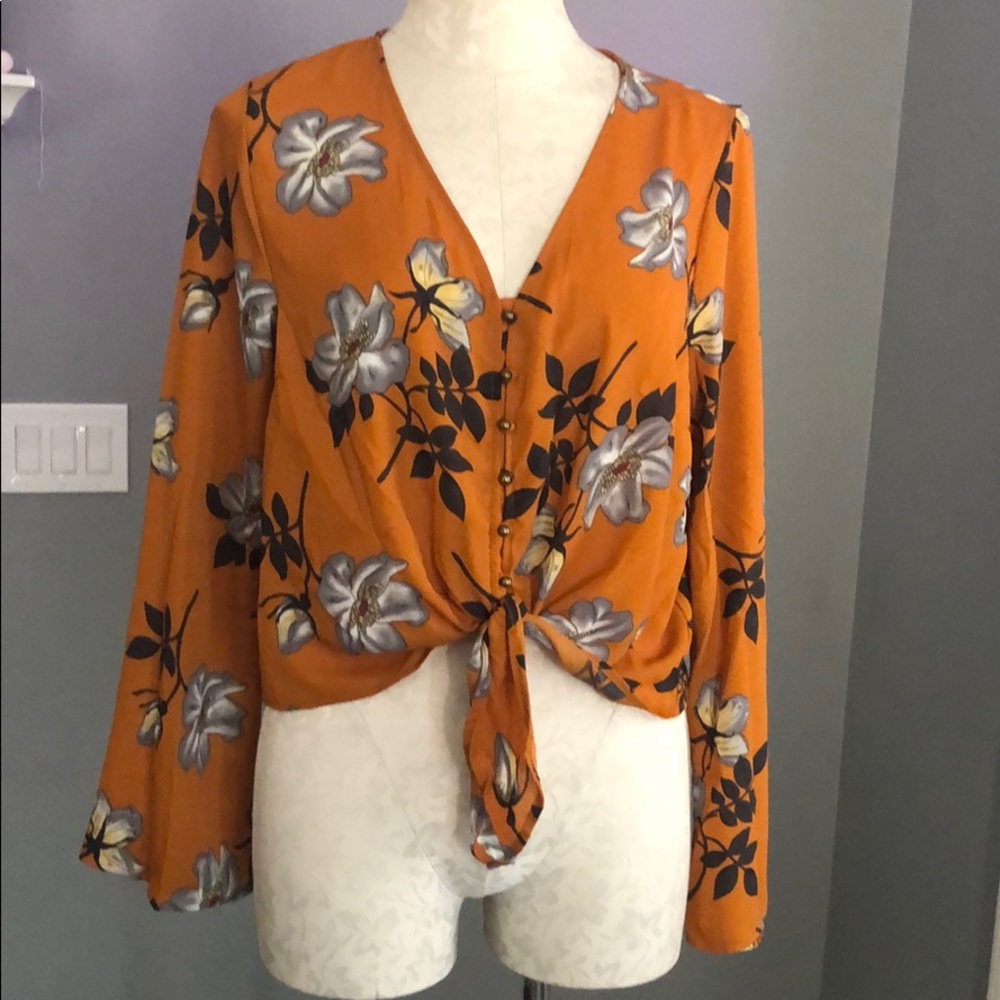 Urban Romantics Front Tie Floral Top